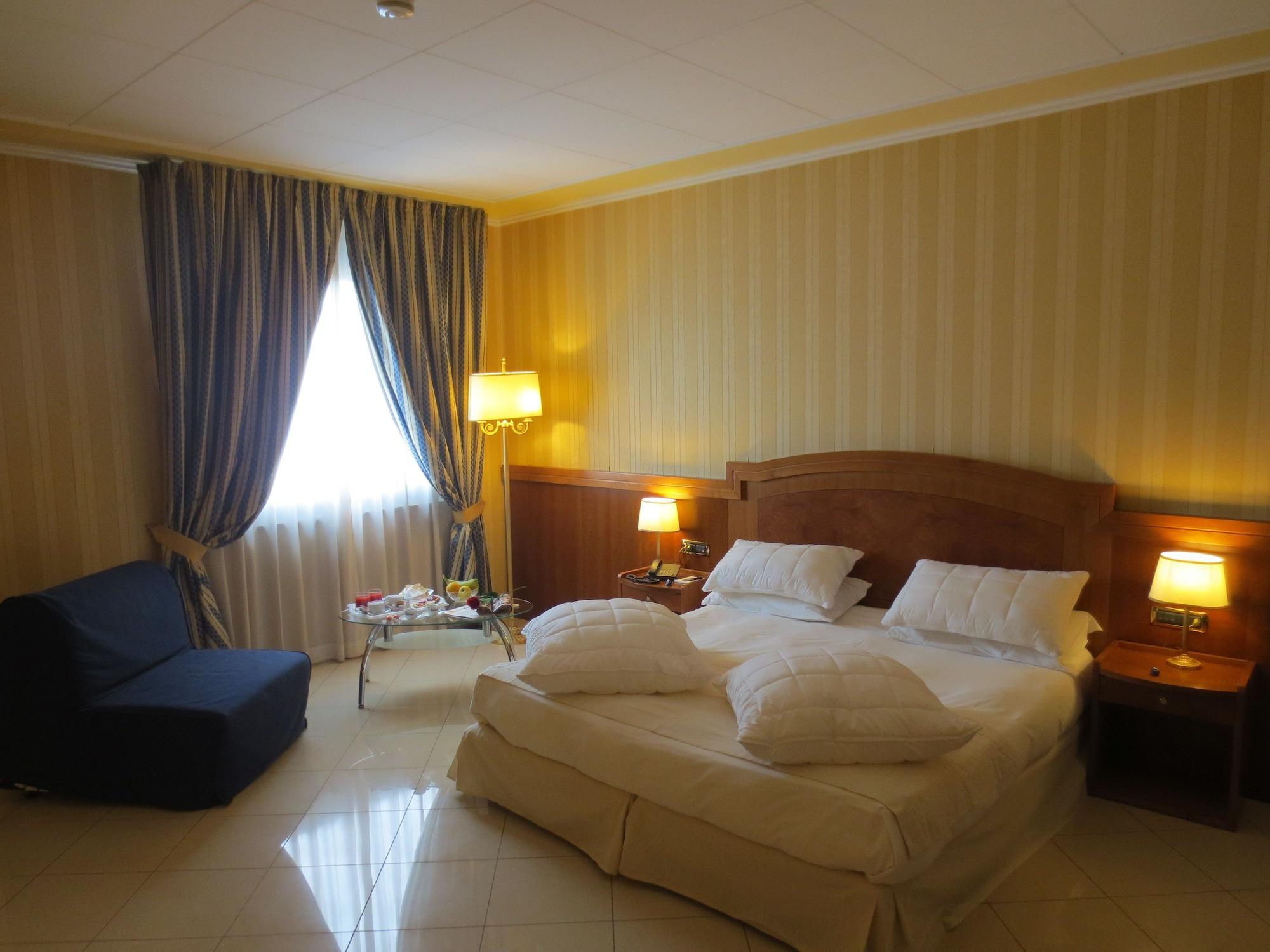Hotel Joyfull Napoli Eksteriør billede
