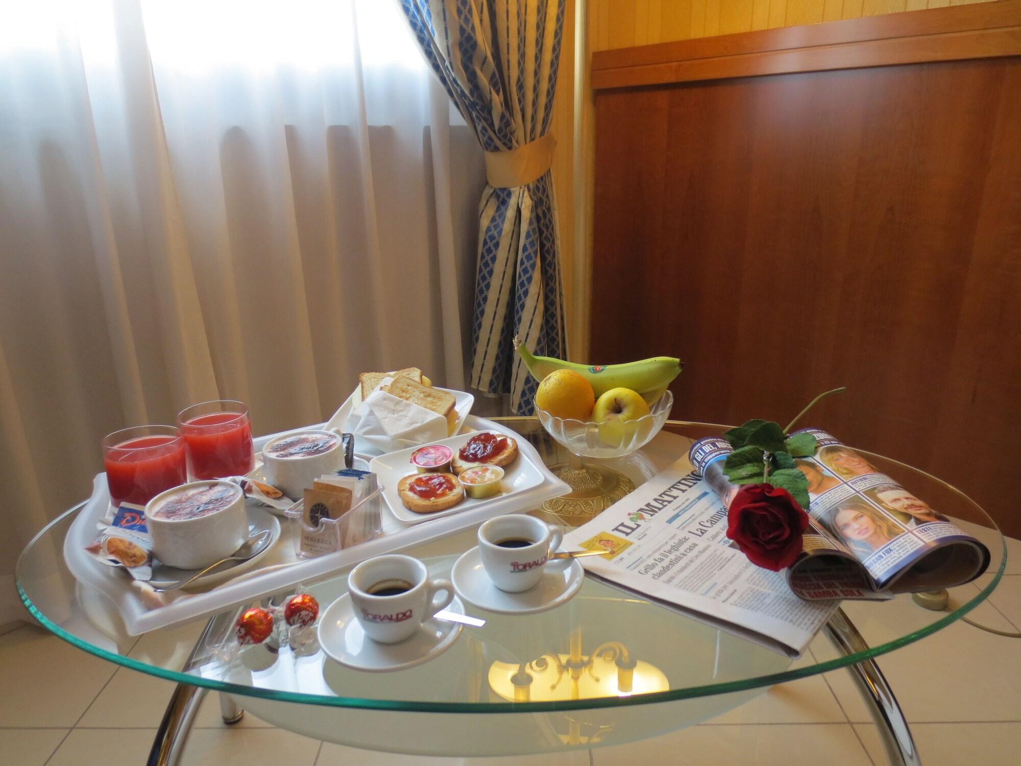 Hotel Joyfull Napoli Eksteriør billede