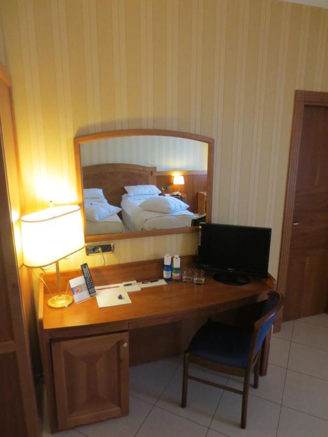 Hotel Joyfull Napoli Eksteriør billede