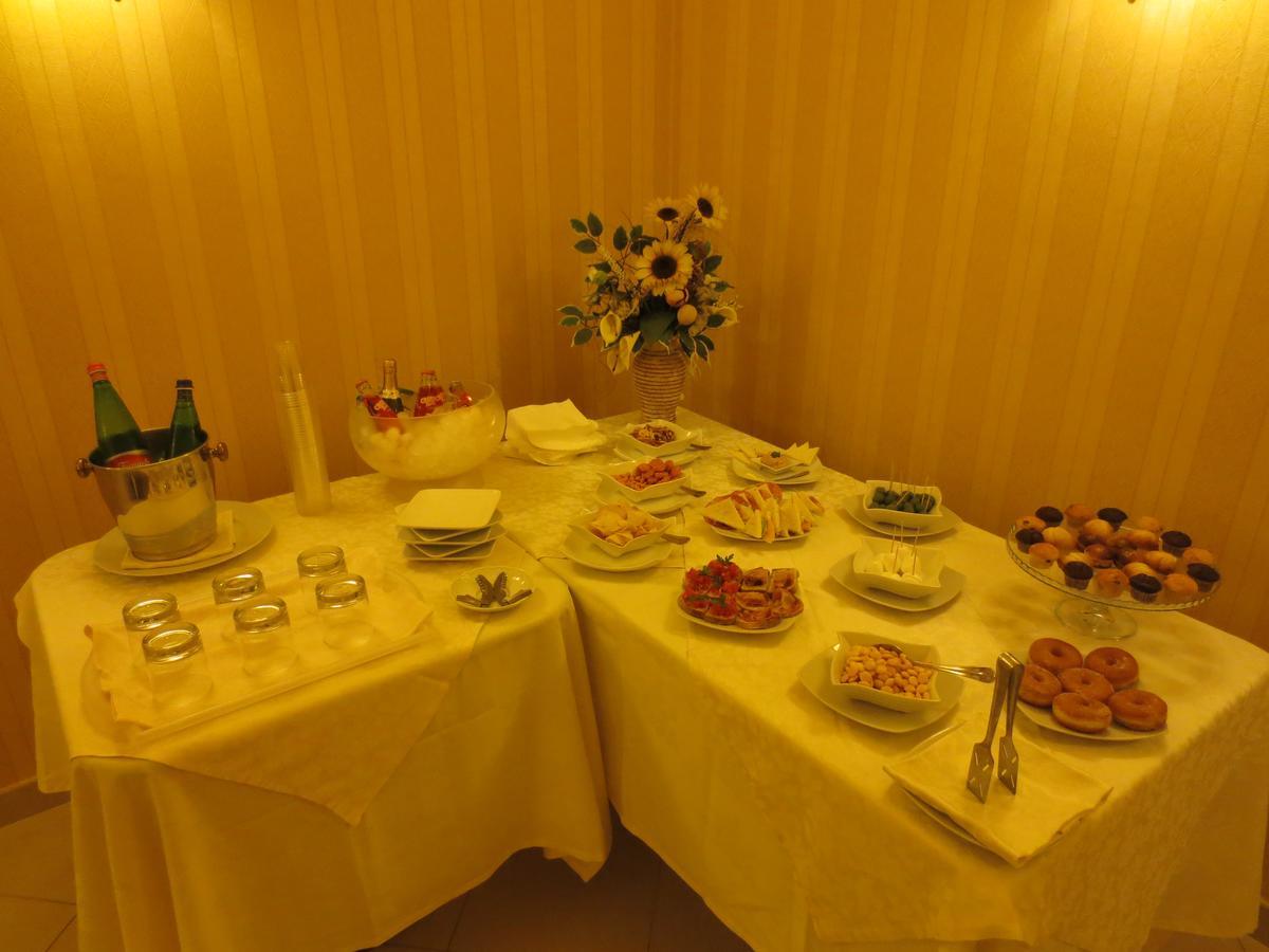 Hotel Joyfull Napoli Eksteriør billede