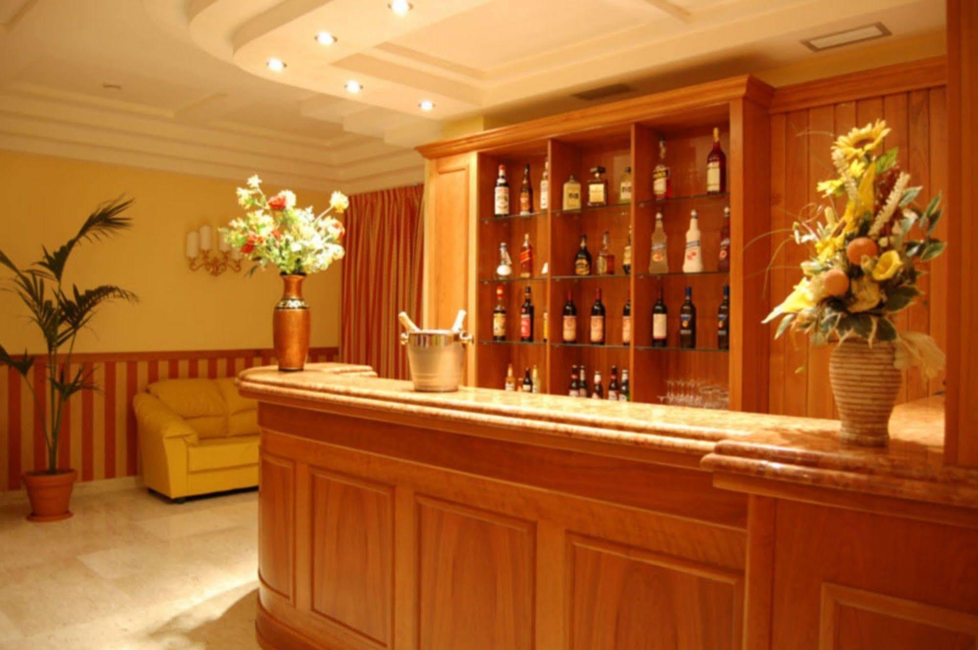 Hotel Joyfull Napoli Restaurant billede